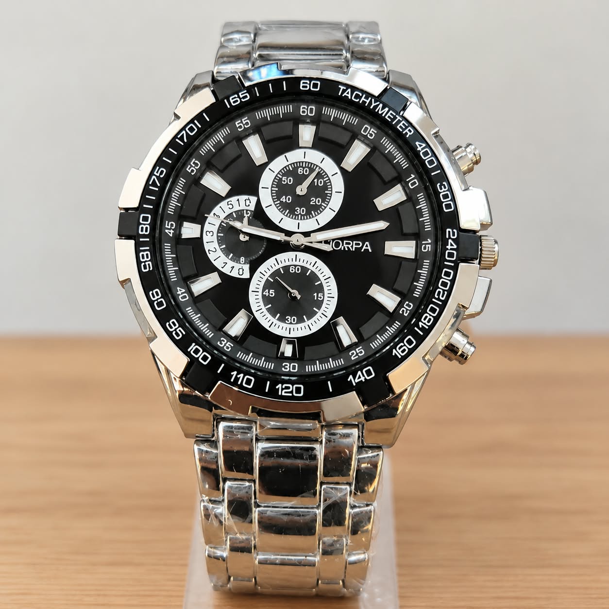 ROSRA Silver & Black Men's Stainless Steel Wrist Watch with Radium Dial